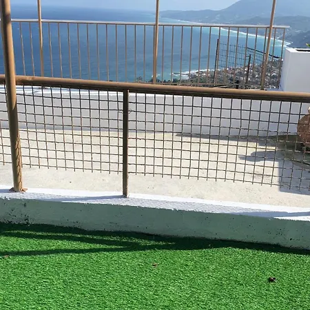 Semesterbostad Captain-leon *