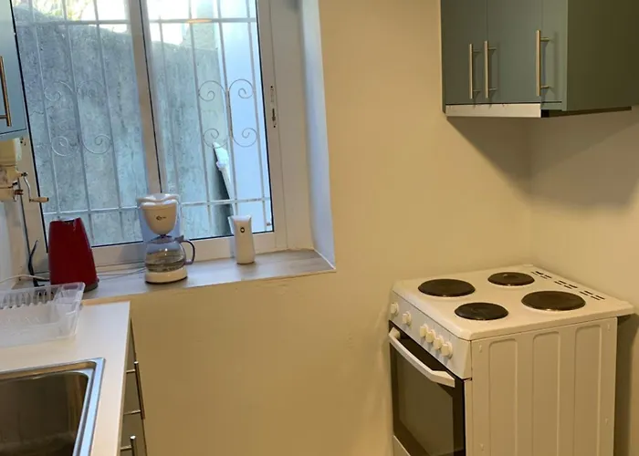 Nyaraló Captain-leon *